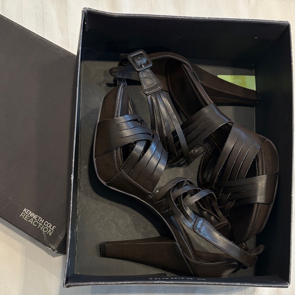 Kenneth Cole Reaction Strappy Dark Brown Heels - Picture 7 of 8